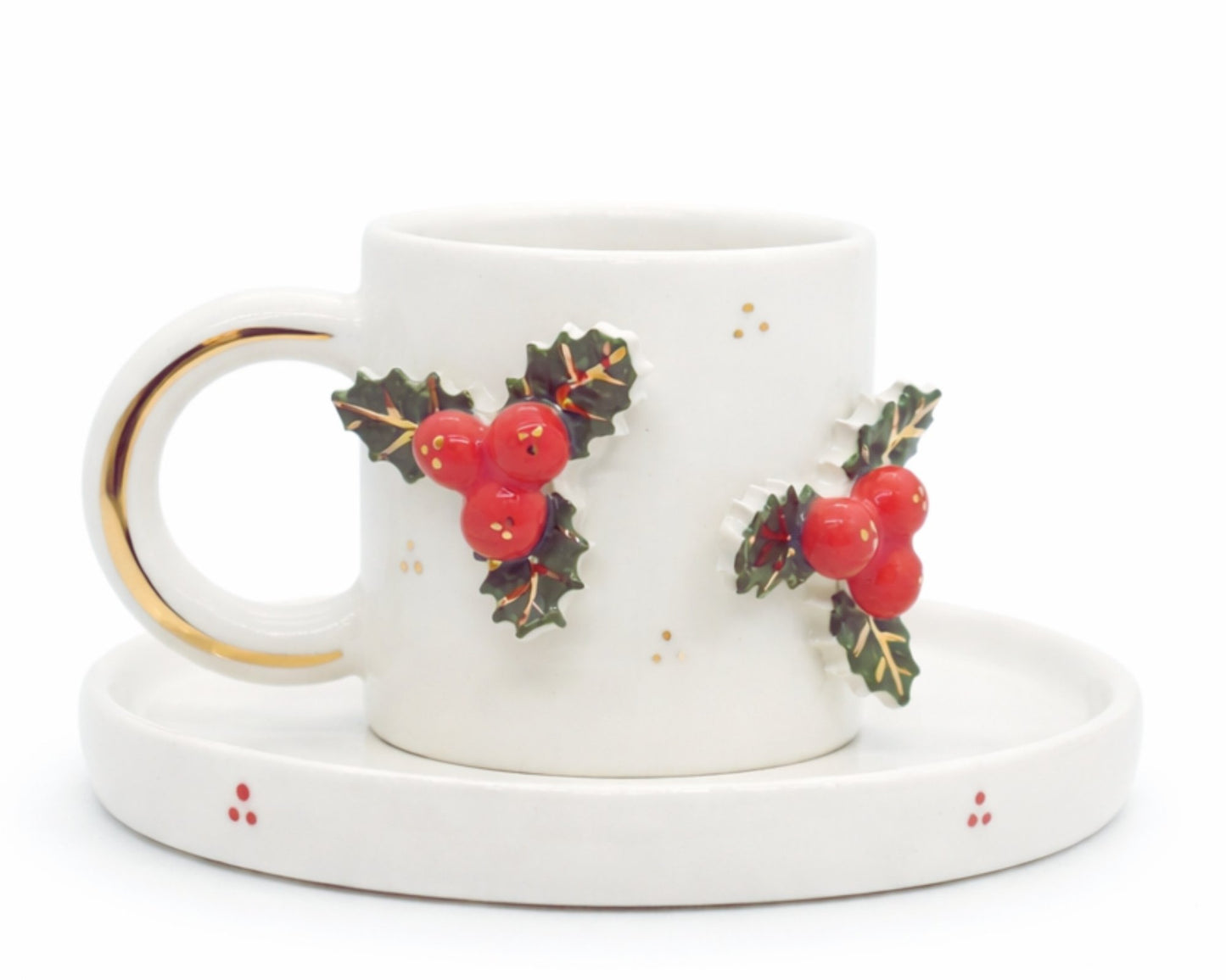 Hediyelik yılbaşı yapraklı kokina desenli el yapımı seramik fincan, 24K altın dekorlu premium handmade christmas temalı tasarım fincan ve tabağı.