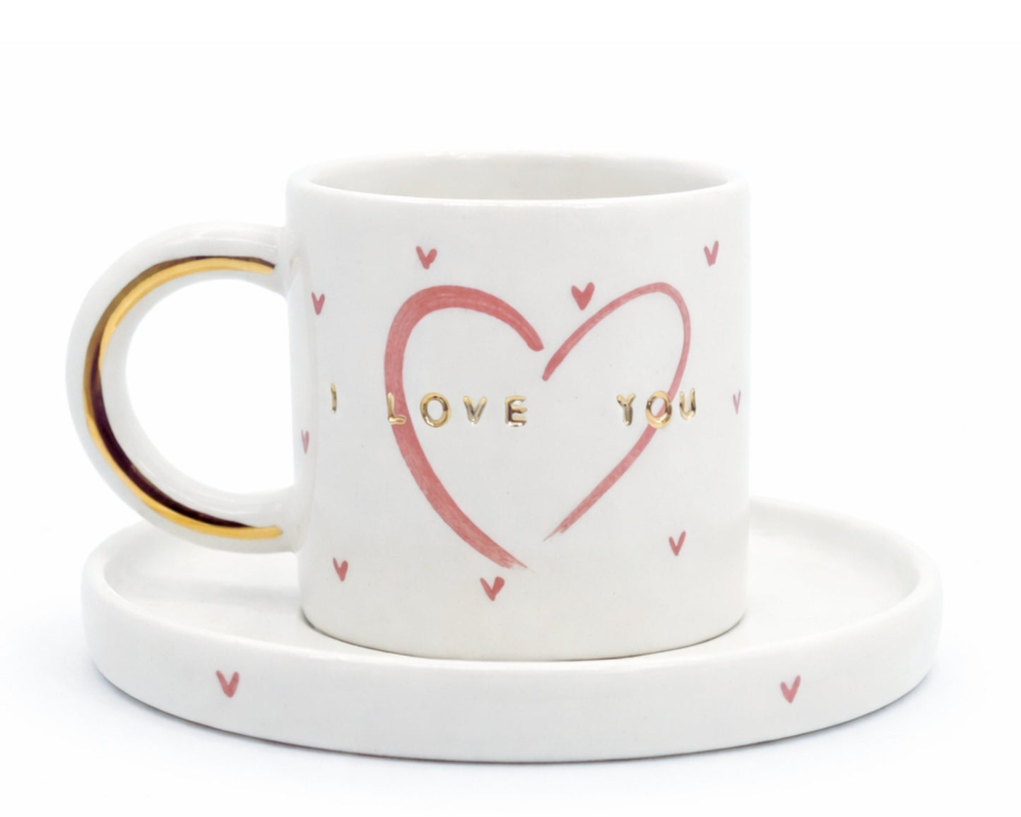 Hediyelik sallanan i love you baskısı ve kırmızı kalp desenli el yapımı seramik fincan, 24K altın dekorlu premium handmade love temalı tasarım fincan ve tabağı.