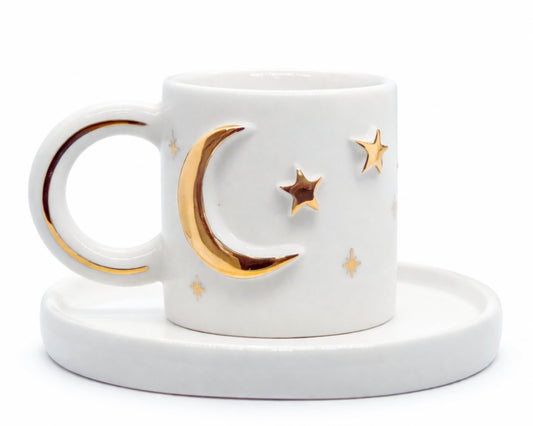 Hediyelik altın ay ve yıldız desenli el yapımı seramik fincan, 24K altın dekorlu premium handmade gold luna temalı tasarım fincan ve tabağı.