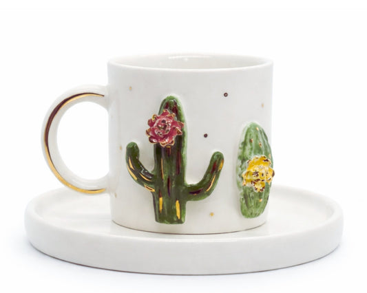 Hediyelik kabartmalı kaktüs el yapımı seramik fincan, 24K altın dekorlu premium handmade flower temalı tasarım fincan ve tabağı.