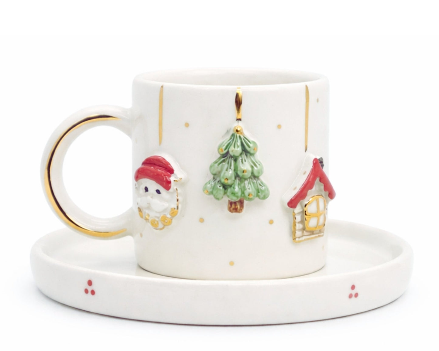 Hediyelik yılbaşı noel baba çam ağacı ev desenli el yapımı seramik fincan, 24K altın dekorlu premium handmade yılbaşı temalı tasarım fincan ve tabağı.