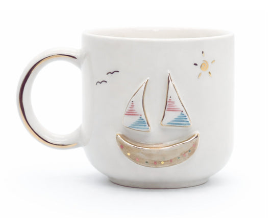 Hediyelik marine yelkenli deniz desenli el yapımı seramik kupa, 24K altın dekorlu premium handmade marine temalı tasarım mug.