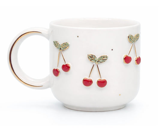 Hediyelik altın kiraz kalp desenli el yapımı seramik kupa, 24K altın dekorlu premium handmade gold love temalı tasarım mug.